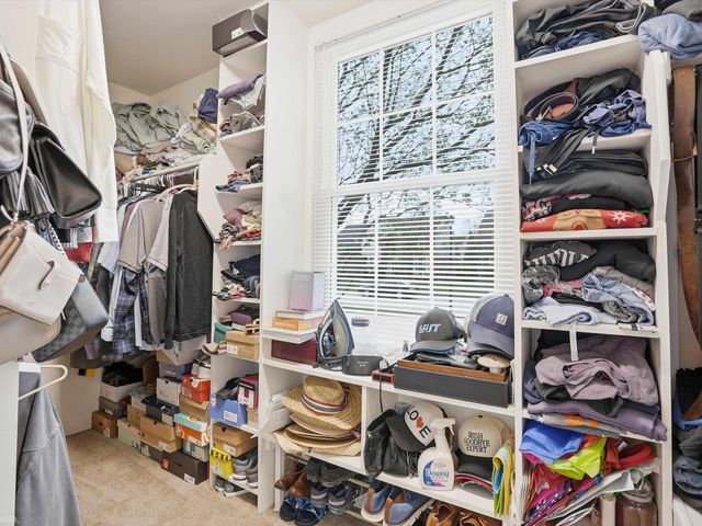 49570 Crusader Drive, Macomb Twp, MI 48044