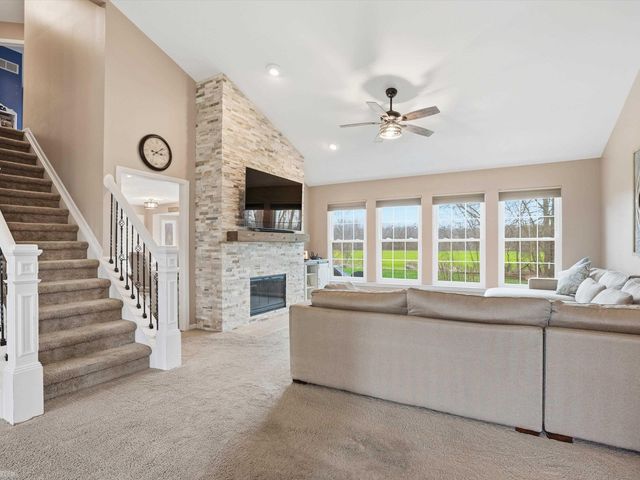 49570 Crusader Drive, Macomb Twp, MI 48044