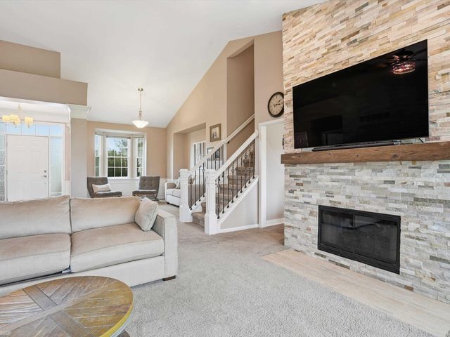 49570 Crusader Drive, Macomb Twp, MI 48044