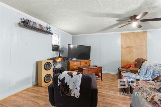 112 E Hurricane Road, Bay Minette, AL 36507