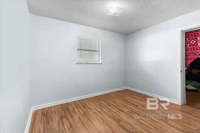 112 E Hurricane Road, Bay Minette, AL 36507