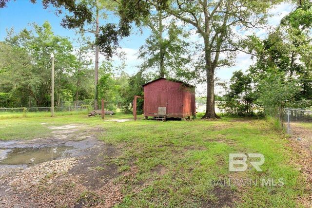 112 E Hurricane Road, Bay Minette, AL 36507