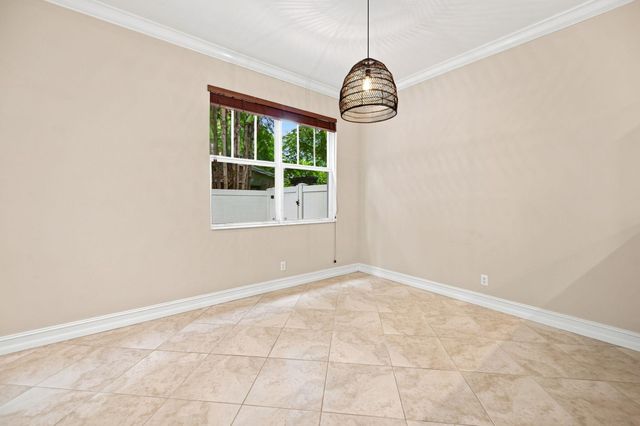 3434 NE 13TH Avenue, Oakland Park, FL 33334
