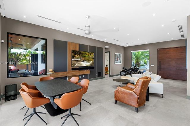 12911 Oleander Rd, North Miami, FL 33181