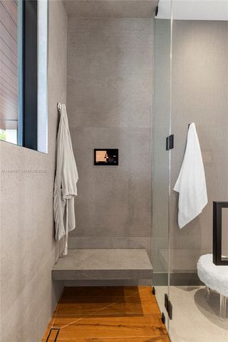 12911 Oleander Rd, North Miami, FL 33181