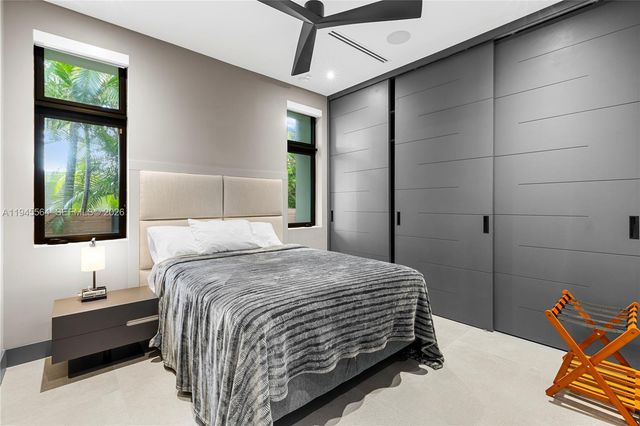 12911 Oleander Rd, North Miami, FL 33181