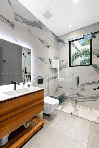 12911 Oleander Rd, North Miami, FL 33181