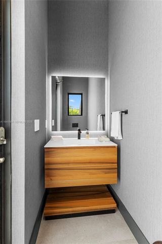 12911 Oleander Rd, North Miami, FL 33181