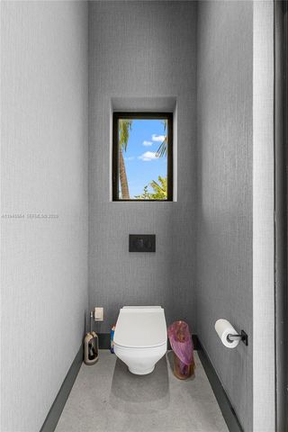 12911 Oleander Rd, North Miami, FL 33181