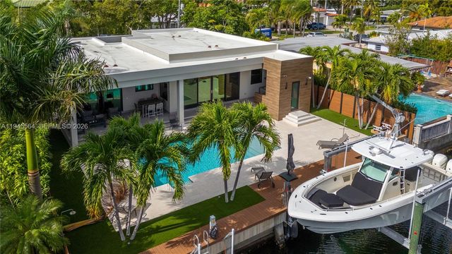 12911 Oleander Rd, North Miami, FL 33181