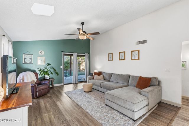 11921 N 76TH Lane, Peoria, AZ 85345