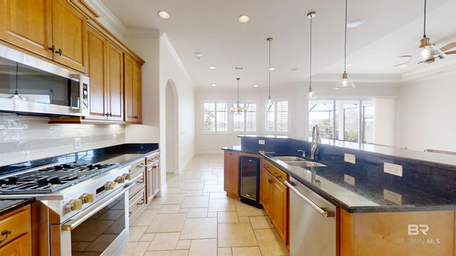 639 Royal Troon Circle, Gulf Shores, AL 36542