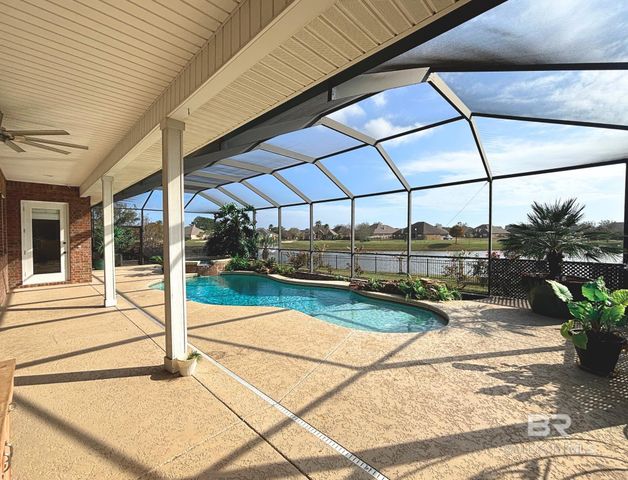 639 Royal Troon Circle, Gulf Shores, AL 36542