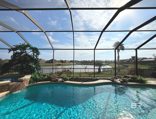 639 Royal Troon Circle, Gulf Shores, AL 36542