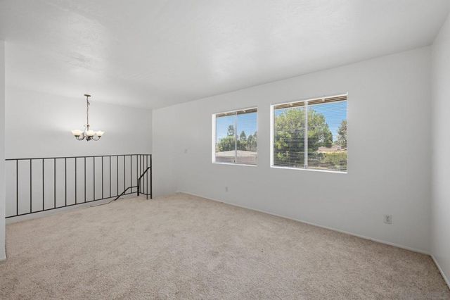 2504 Wanek Road D, Escondido, CA 92027