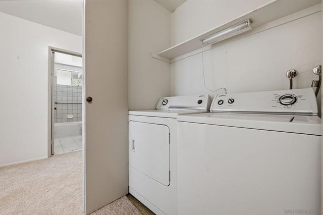 2504 Wanek Road D, Escondido, CA 92027