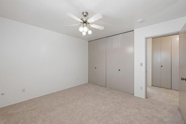 2504 Wanek Road D, Escondido, CA 92027