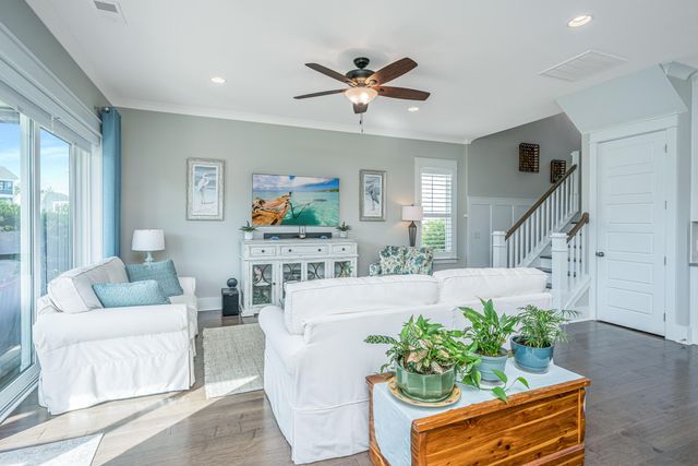 2912 Eddy Drive, Mount Pleasant, SC 29466