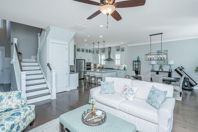 2912 Eddy Drive, Mount Pleasant, SC 29466