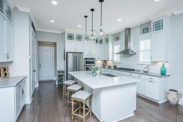 2912 Eddy Drive, Mount Pleasant, SC 29466