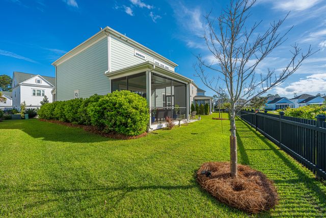 2912 Eddy Drive, Mount Pleasant, SC 29466