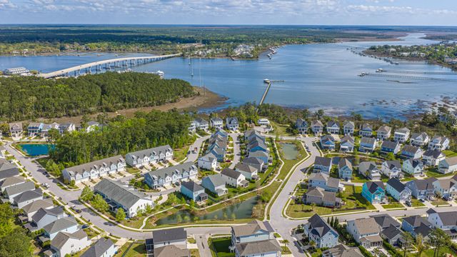 2912 Eddy Drive, Mount Pleasant, SC 29466