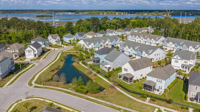 2912 Eddy Drive, Mount Pleasant, SC 29466