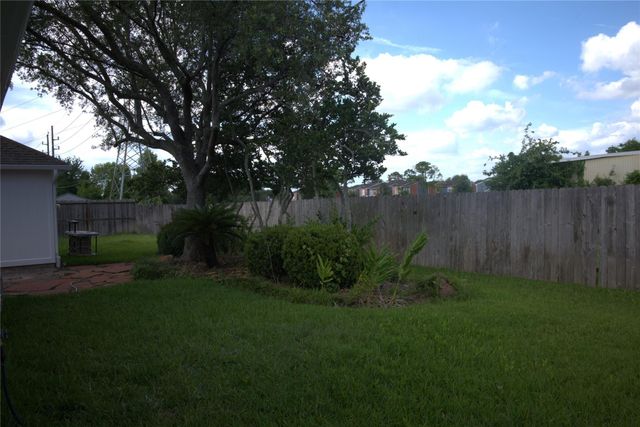 1839 Lake Winds Dr, Missouri City, TX 77459