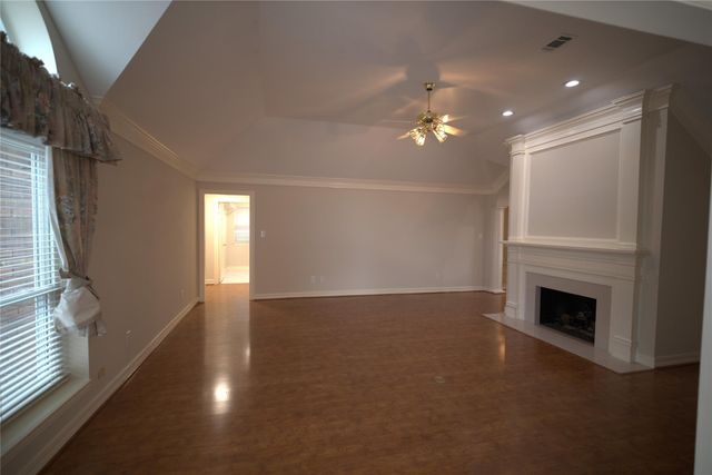 1839 Lake Winds Dr, Missouri City, TX 77459