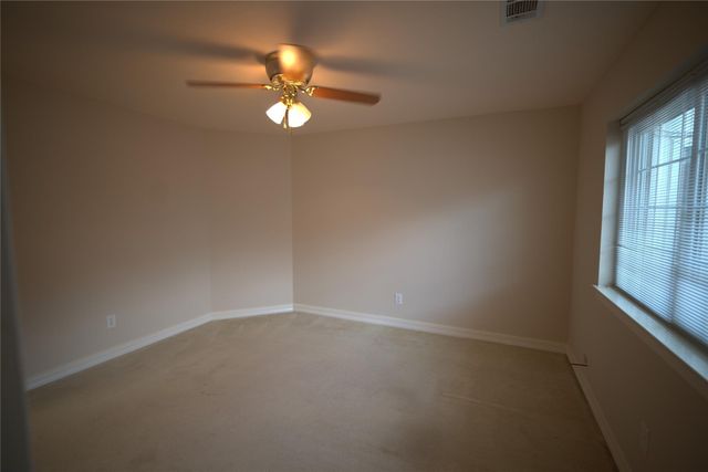 1839 Lake Winds Dr, Missouri City, TX 77459