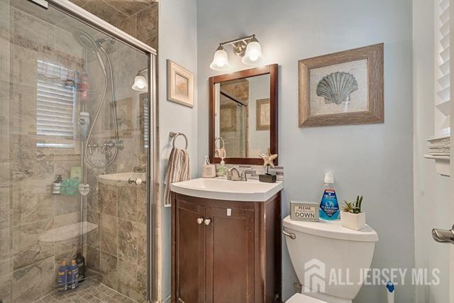 1 via vitale, Kenilworth, NJ 07033