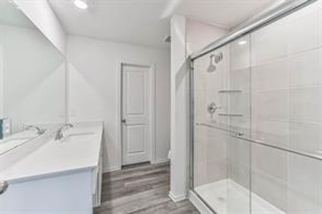 94 Road 5102, Cleveland, TX 77327