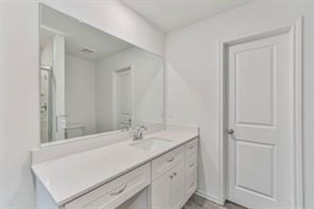 94 Road 5102, Cleveland, TX 77327