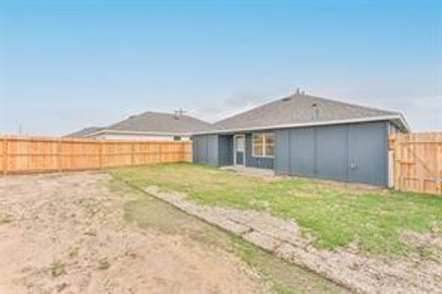 94 Road 5102, Cleveland, TX 77327