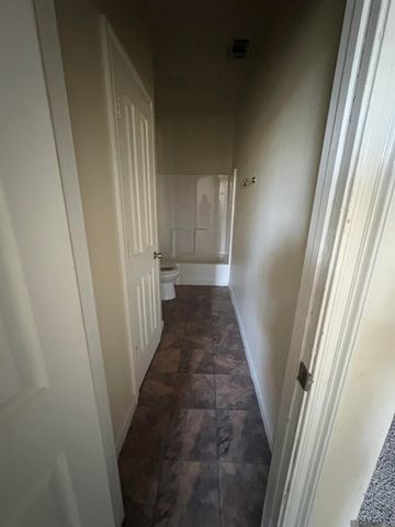 4410 Greenwood Ln, Baker, LA 70714