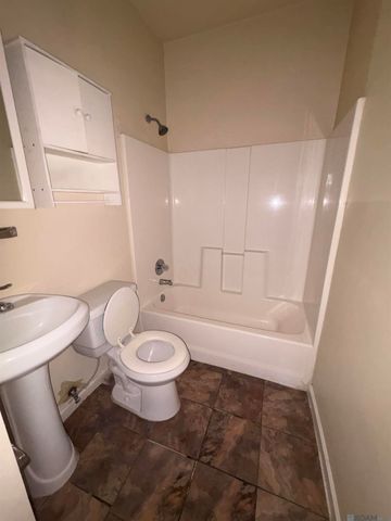 4410 Greenwood Ln, Baker, LA 70714