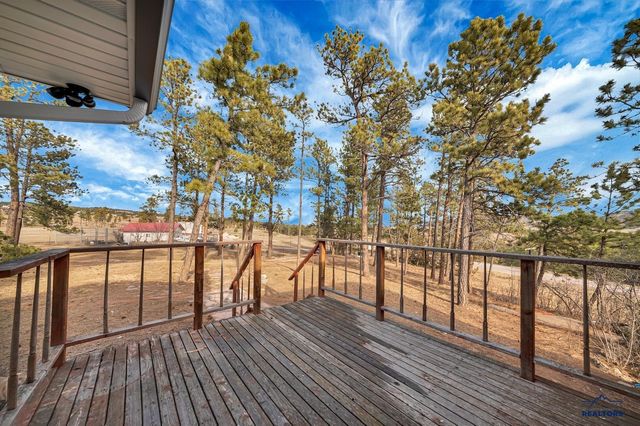 27835 CASCADE RD, Hot Springs, SD 57747