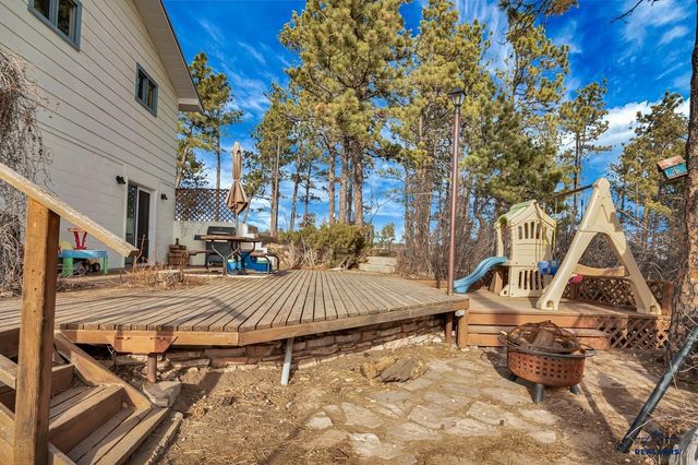 27835 CASCADE RD, Hot Springs, SD 57747