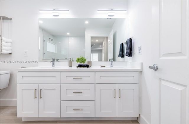 4405 Jacaranda Pkwy W, Cape Coral, FL 33993