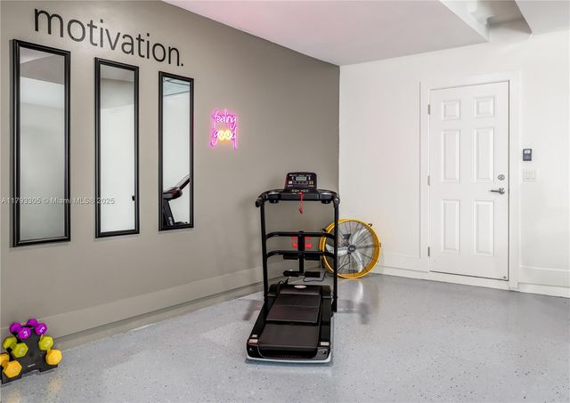 4405 Jacaranda Pkwy W, Cape Coral, FL 33993