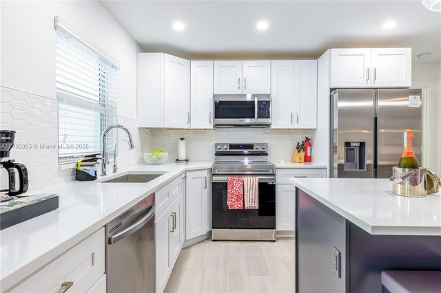 4405 Jacaranda Pkwy W, Cape Coral, FL 33993