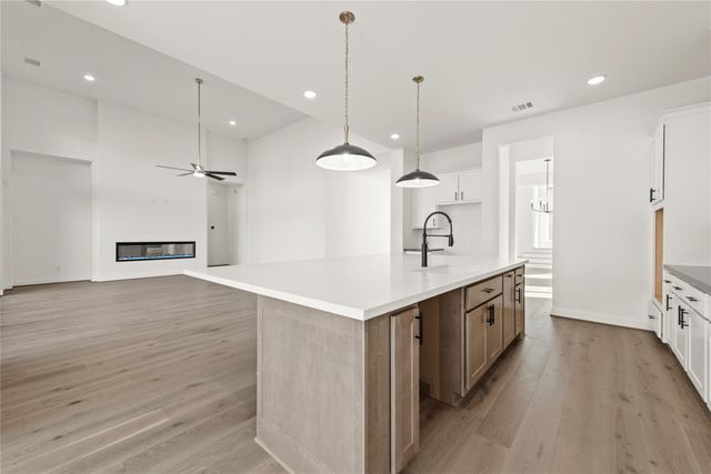 15806 Tortoise Passage Lane, Conroe, TX 77302