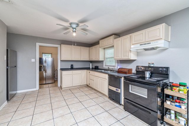 1818 Spaulding, San Angelo, TX 76905