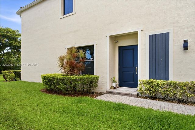 324 NE 194th Lane, Miami, FL 33179