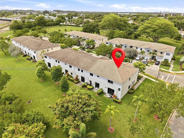 324 NE 194th Lane, Miami, FL 33179