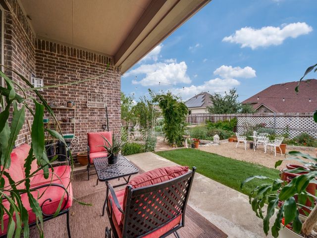 9948 Atlantic Lane, Frisco, TX 75035