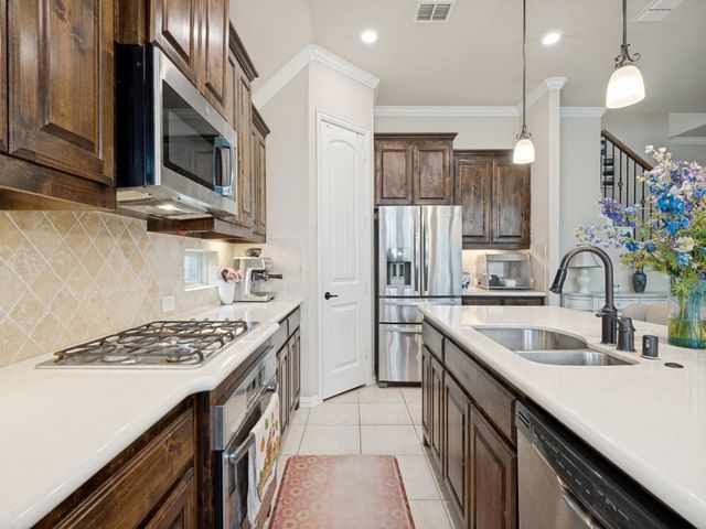 9948 Atlantic Lane, Frisco, TX 75035