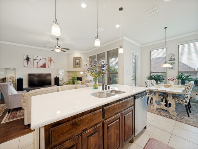 9948 Atlantic Lane, Frisco, TX 75035