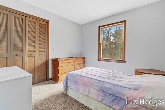 8756 Westwood Lane, Montague, MI 49437
