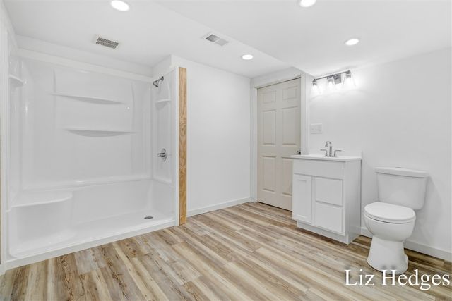 8756 Westwood Lane, Montague, MI 49437